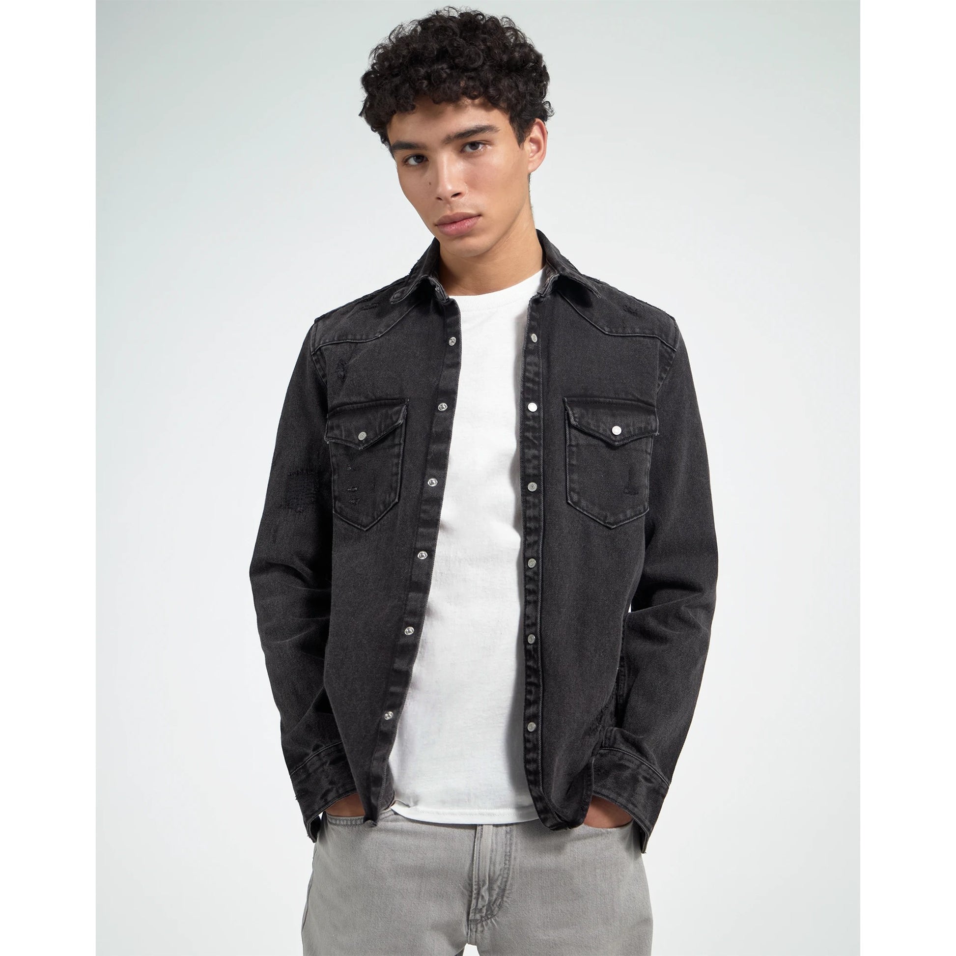 7c0ad5b3-2320-4c47-ae64-80347f0ea41c